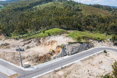 Terreno Comércio / Armazém para Venda em Vilela