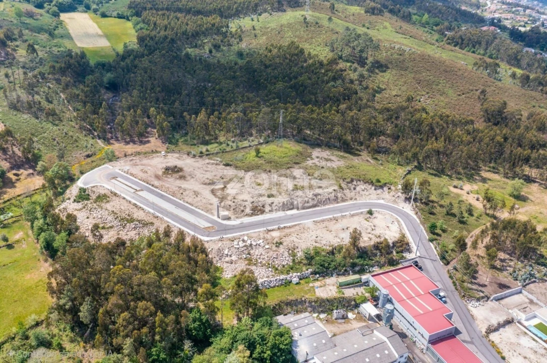 Terreno Comércio / Armazém para Venda em Vilela Foto 9