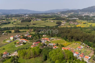 Moradia T4 para Venda em Santa Lucrécia de Algeriz e Navarra