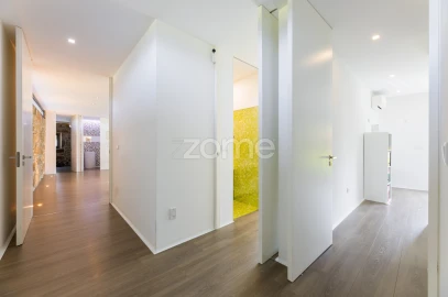 Moradia T4 para Venda em Santa Lucrécia de Algeriz e Navarra