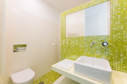 Moradia T4 para Venda em Santa Lucrécia de Algeriz e Navarra