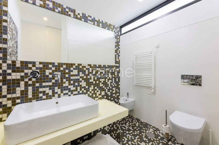 Moradia T4 para Venda em Santa Lucrécia de Algeriz e Navarra Foto 22