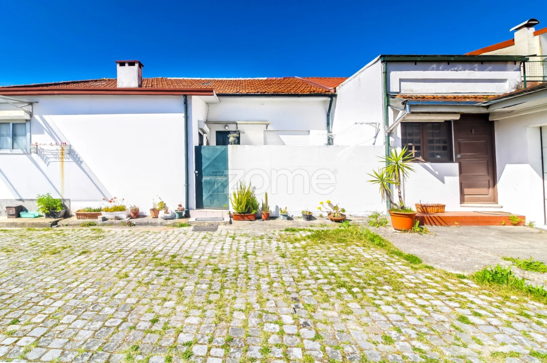 Moradia T2 para Venda em São Mamede de Infesta e Senhora da Hora Foto 25