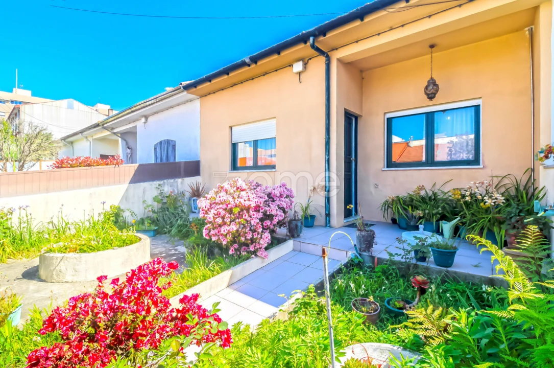 Moradia T2 para Venda em São Mamede de Infesta e Senhora da Hora Foto 4