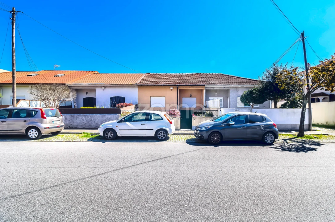 Moradia T2 para Venda em São Mamede de Infesta e Senhora da Hora Foto 2