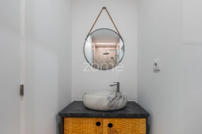 Moradia T4 para Venda em Lanhelas