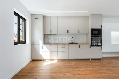 Moradia T4 para Venda em Lanhelas