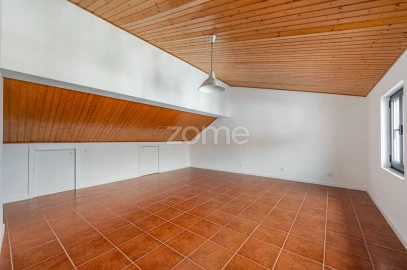 Moradia T4 para Venda em Lanhelas