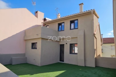 Moradia T4 para Venda em Lanhelas