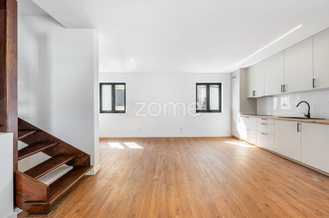 Moradia T4 para Venda em Lanhelas Foto 20