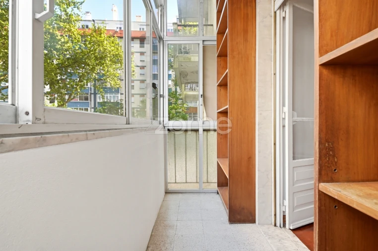 Apartamento T4 para Venda em São Domingos de Benfica Foto 18