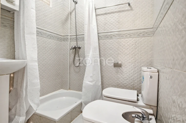 Apartamento T4 para Venda em São Domingos de Benfica Foto 25