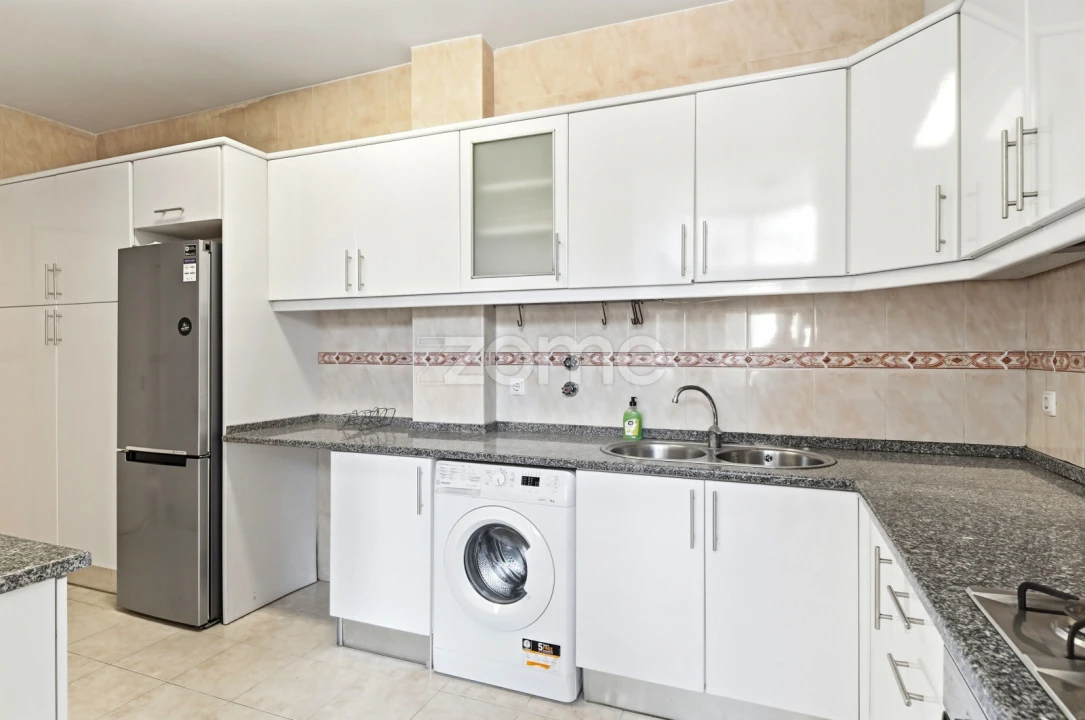 Apartamento T4 para Venda em São Domingos de Benfica Foto 10