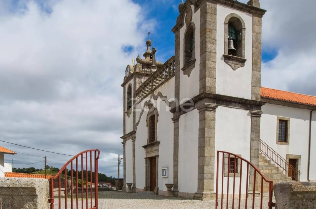 Terreno para Venda em São Paio Foto 11