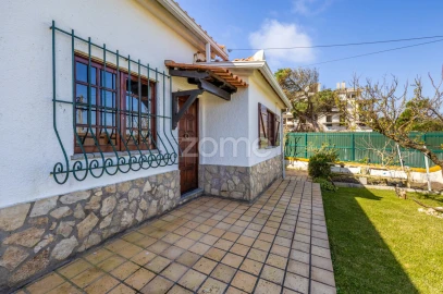 Moradia T5 para Venda em Vau