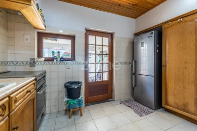 Moradia T5 para Venda em Vau