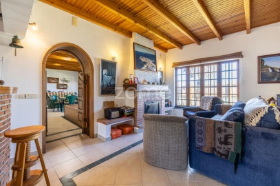 Moradia T5 para Venda em Vau