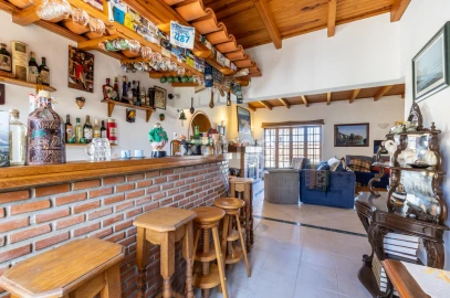 Moradia T5 para Venda em Vau