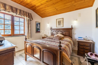 Moradia T5 para Venda em Vau