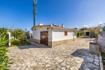 Moradia T5 para Venda em Vau