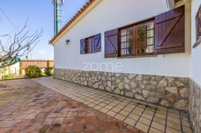 Moradia T5 para Venda em Vau