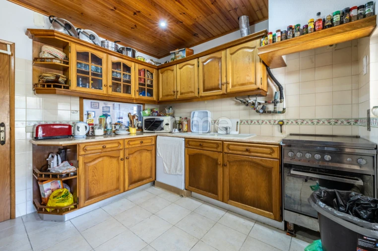 Moradia T5 para Venda em Vau Foto 13