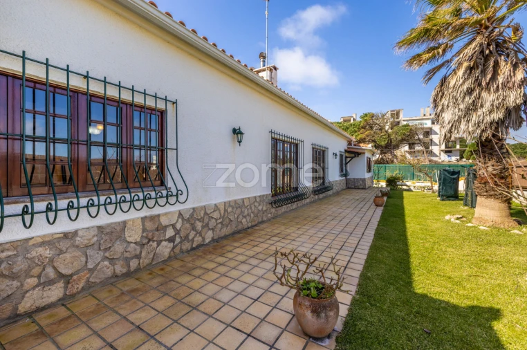 Moradia T5 para Venda em Vau Foto 58