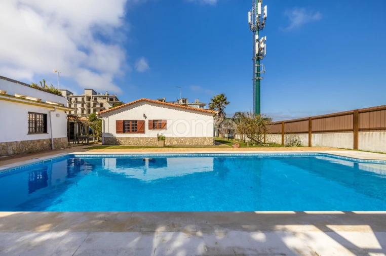 Moradia T5 para Venda em Vau Foto 65