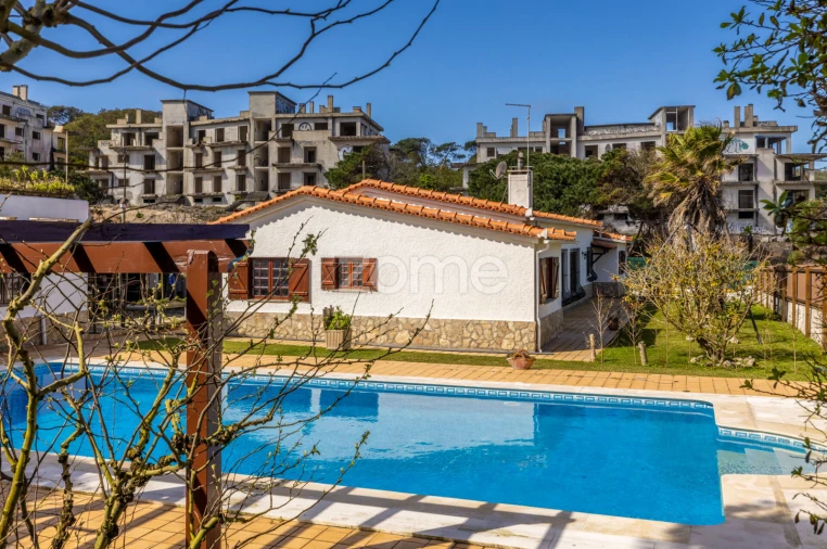 Moradia T5 para Venda em Vau Foto 69