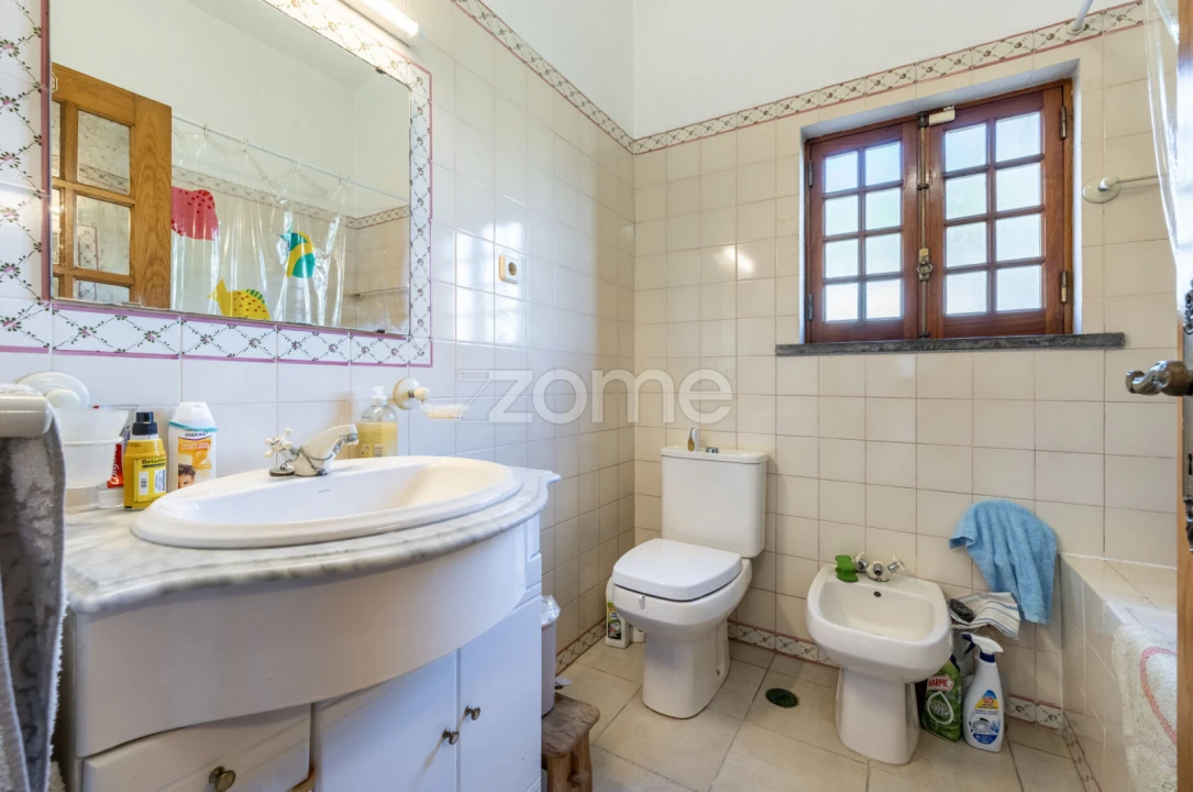 Moradia T5 para Venda em Vau Foto 20