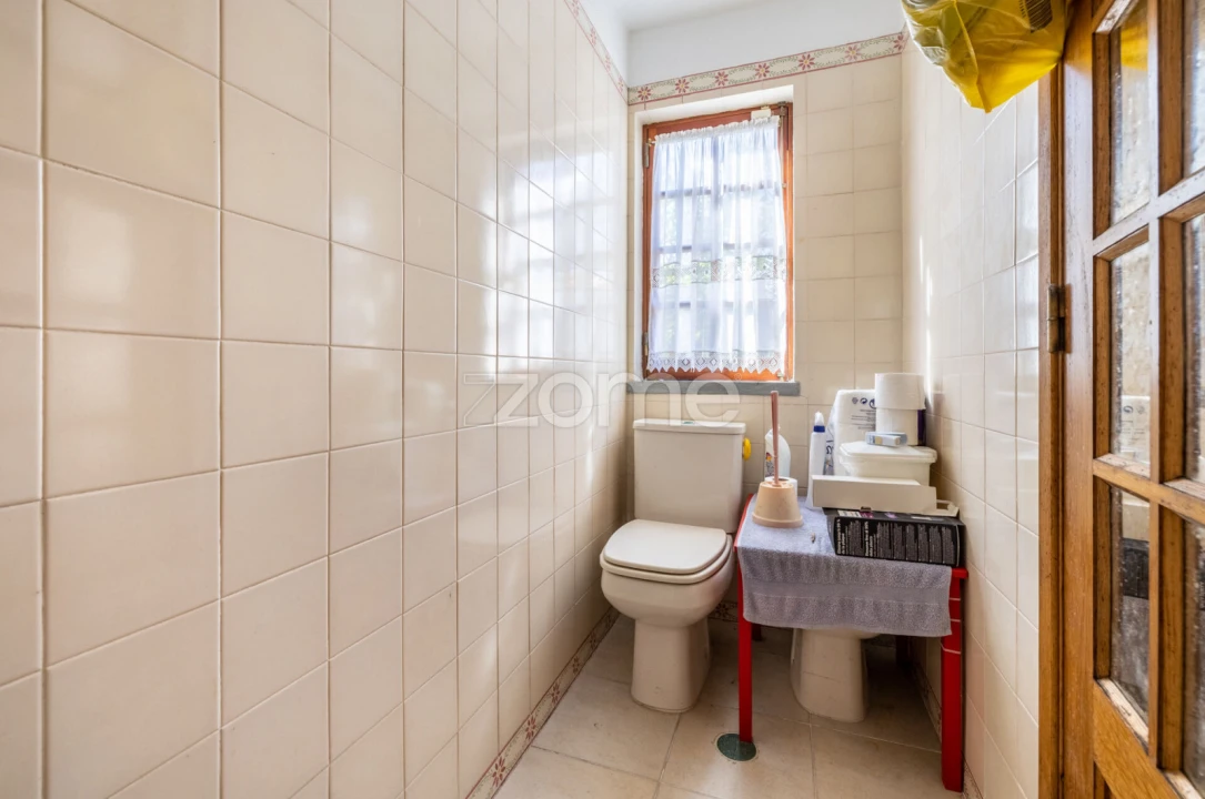 Moradia T5 para Venda em Vau Foto 38