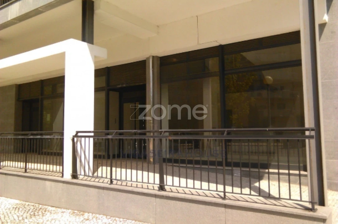 Negócio para Venda em Viseu Foto 2