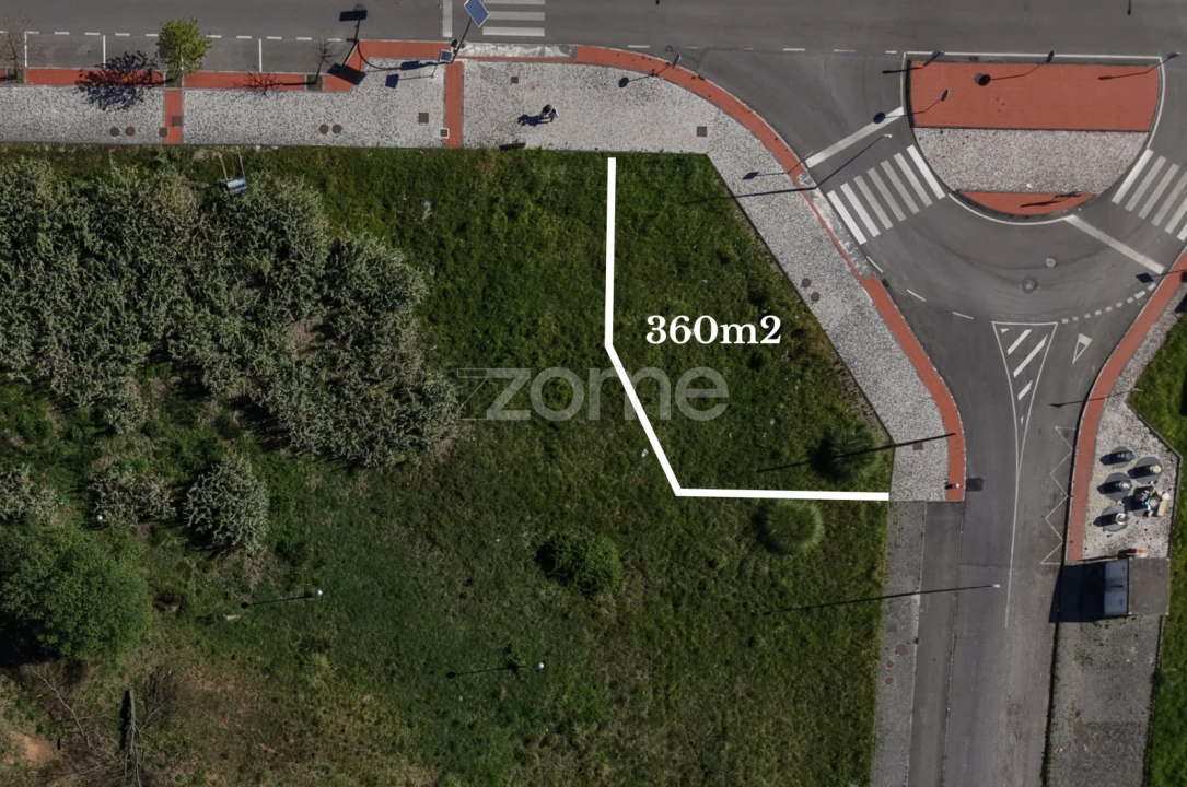 Terreno para Venda em Oliveira do Bairro Foto 3