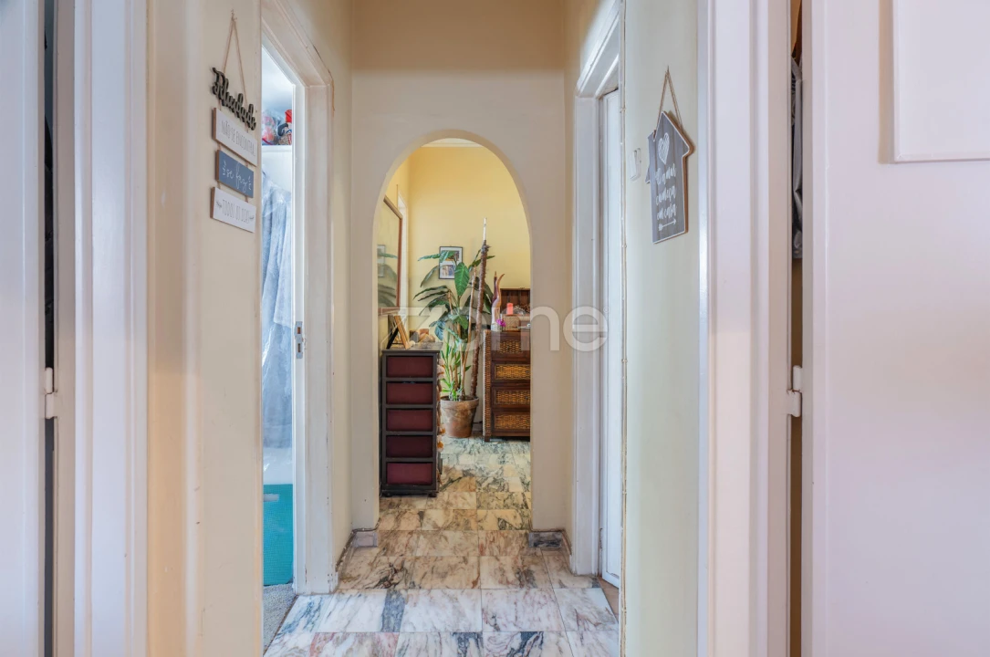 Apartamento T4 para Venda em Venteira Foto 10
