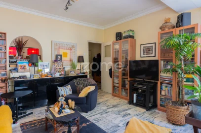 Apartamento T4 para Venda em Venteira