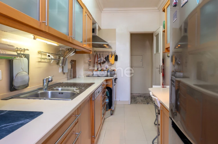 Apartamento T4 para Venda em Venteira Foto 8