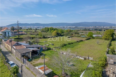 Quinta T3 para Venda em Darque