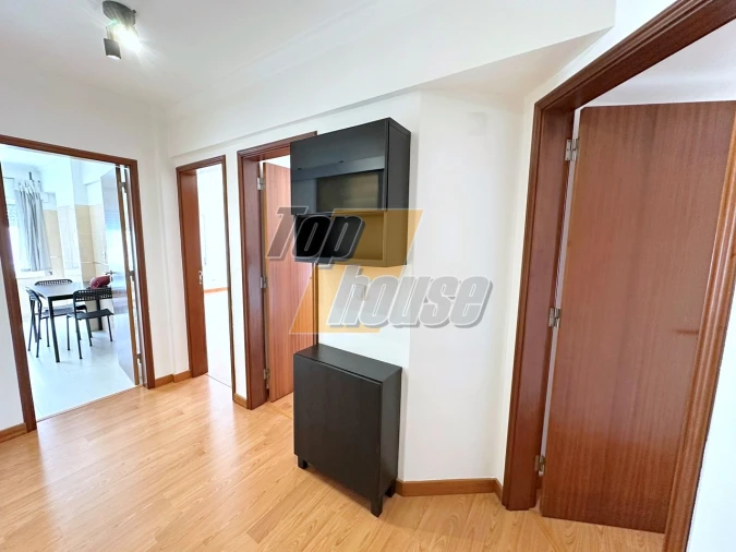 Apartamento T2 para Arrendamento em Corroios Foto 9