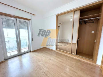 Apartamento T2 para Arrendamento em Quinta do Conde