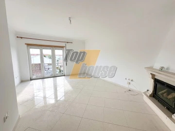 Apartamento T2 para Arrendamento em Quinta do Conde