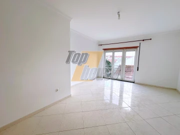 Apartamento T2 para Arrendamento em Quinta do Conde