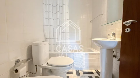Apartamento T1 para Arrendamento em Carcavelos e Parede