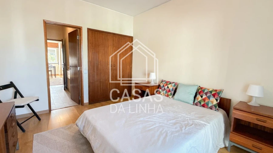 Apartamento T1 para Arrendamento em Carcavelos e Parede Foto 15