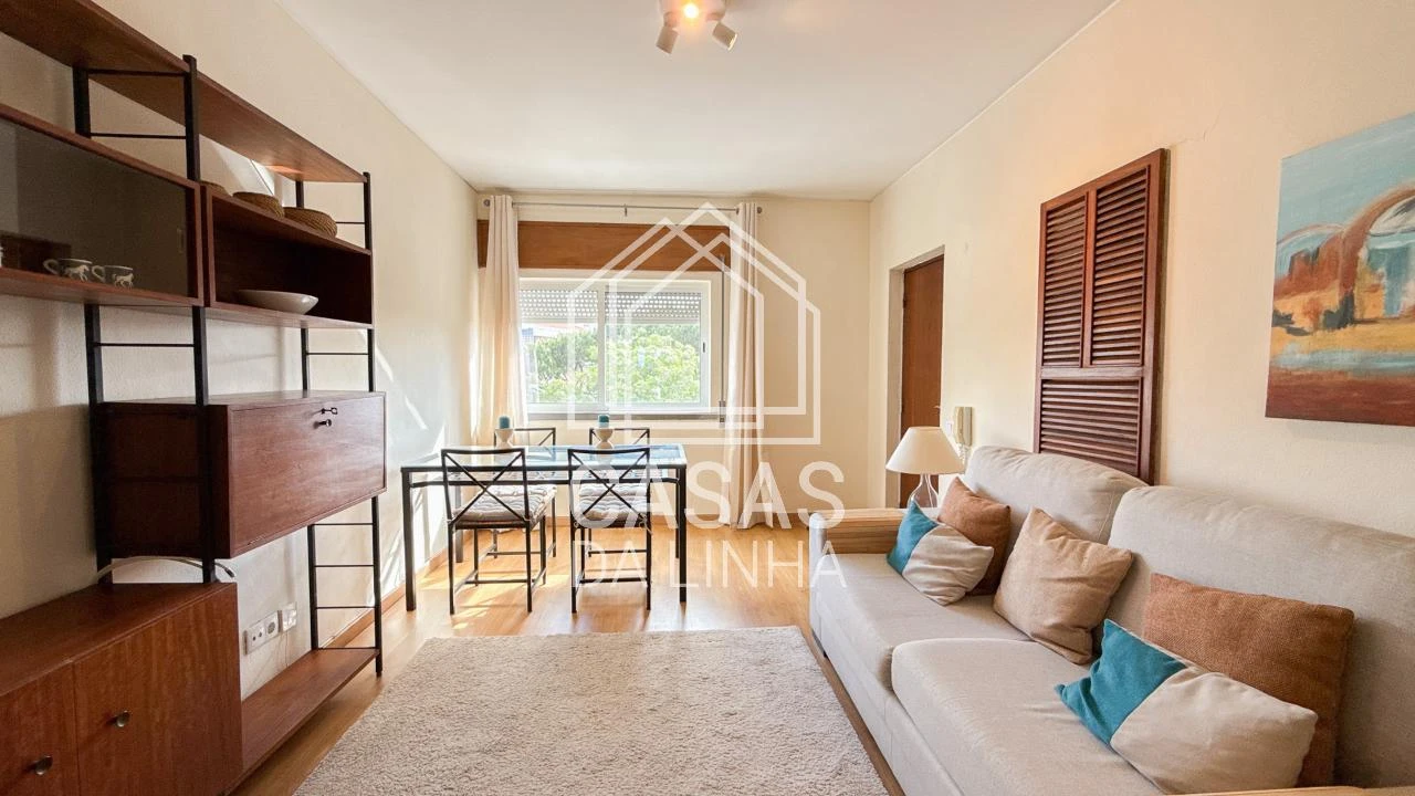 Apartamento T1 para Arrendamento em Carcavelos e Parede Foto 5