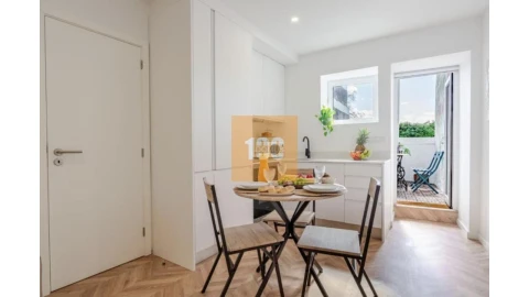 Apartamento T1 para Arrendamento em Cedofeita, Santo Ildefonso, Sé, Miragaia, São Nicolau e Vitória