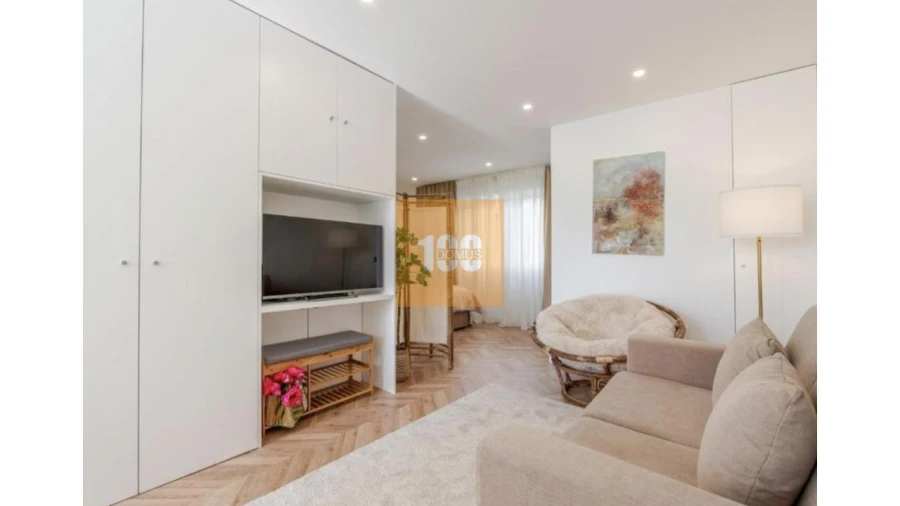 Apartamento T1 para Arrendamento em Cedofeita, Santo Ildefonso, Sé, Miragaia, São Nicolau e Vitória Foto 4