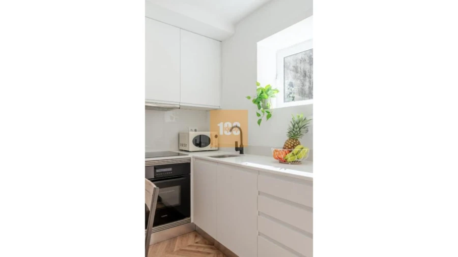 Apartamento T1 para Arrendamento em Cedofeita, Santo Ildefonso, Sé, Miragaia, São Nicolau e Vitória Foto 13