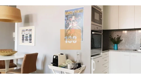 Apartamento para Venda em Cedofeita, Santo Ildefonso, Sé, Miragaia, São Nicolau e Vitória