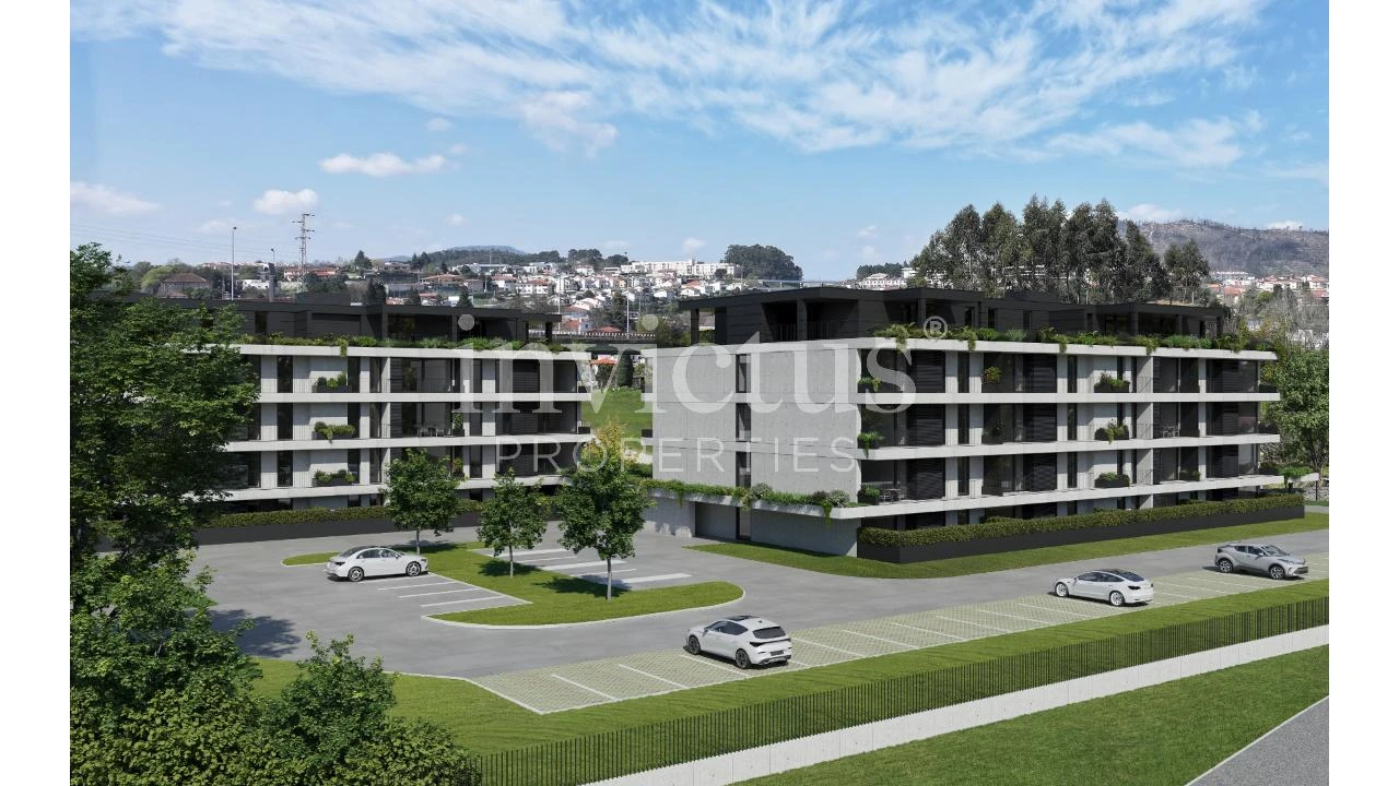 Apartamento T4 para Venda em Ferreiros e Gondizalves Foto 6