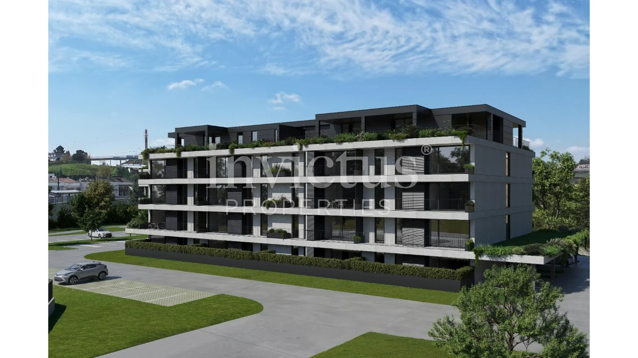 Apartamento T4 para Venda em Ferreiros e Gondizalves Foto 7